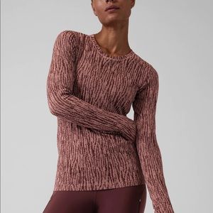 Athleta Flurry Elemental top